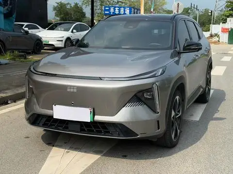 Geely L7 2023