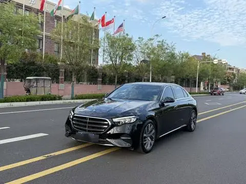 Mercedes-Benz E-Class 2024