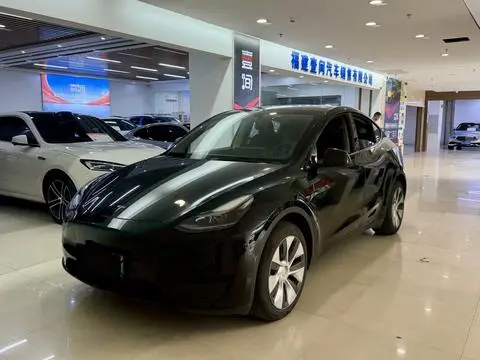 Tesla Model Y 2022 — фото 1
