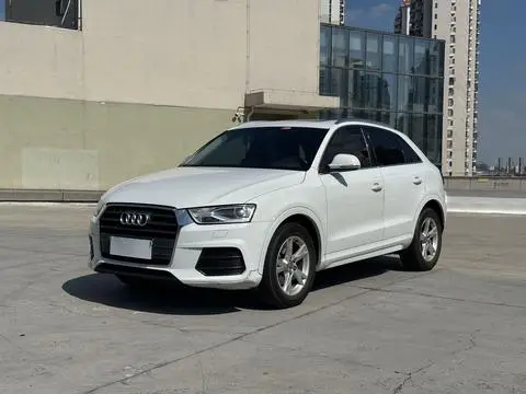 Audi Q3 2017 — фото 1