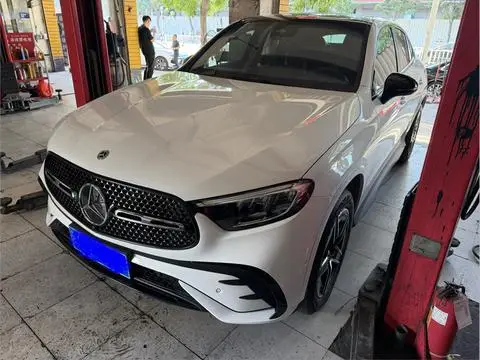 Mercedes-Benz GLC轿跑 2024