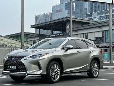 Lexus RX 2020
