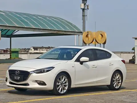Mazda 3 Axela 2017 — фото 1