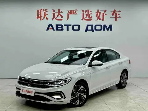 Volkswagen Bora 2023