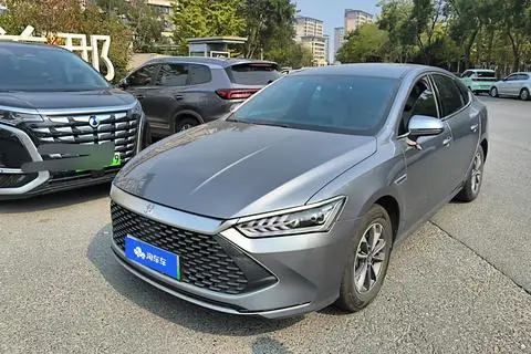 BYD 秦PLUS DM 2024 — фото 1