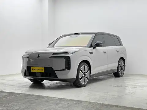 Denza N8L 2025