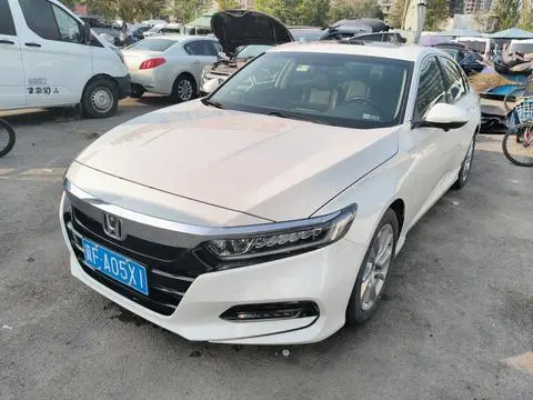 Honda Accord 2018 — фото 1