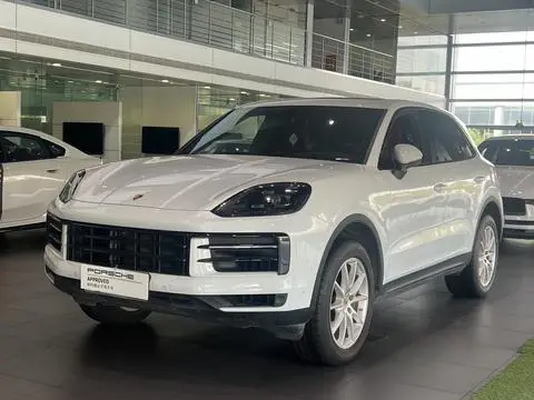 Porsche Cayenne 2024