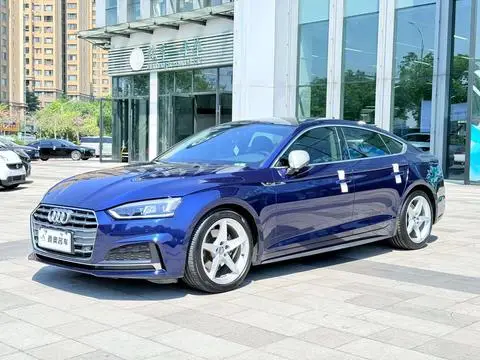 Audi A5 2019 — фото 1