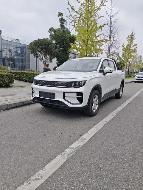 Geely 雷达金刚PHEV 2025
