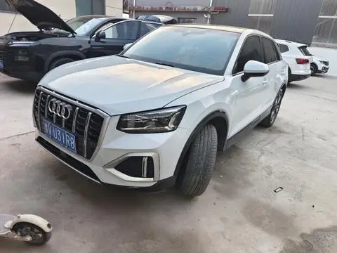 Audi Q2L 2022
