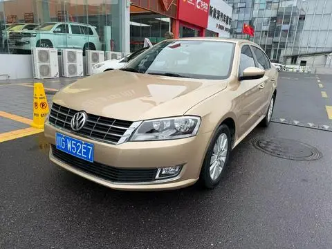 Volkswagen Lavida 2013
