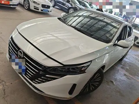 Nissan Teana 2022