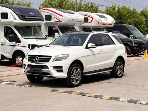 Mercedes-Benz M-Class 2014
