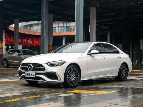 Mercedes-Benz C-Class 2023 — фото 1