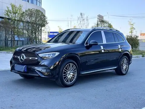 Mercedes-Benz GLC 2025