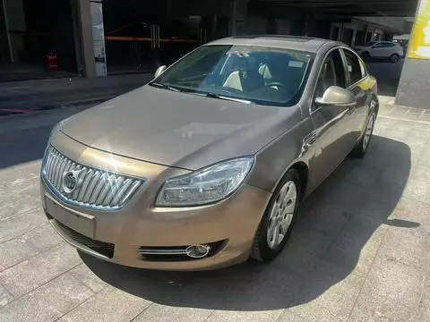 Buick Regal 2012 — фото 1