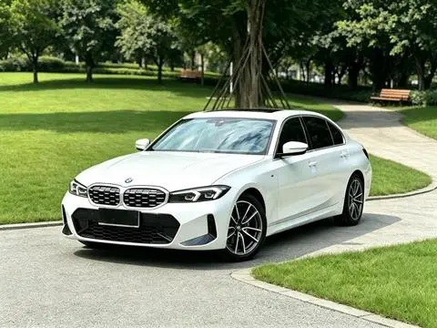 BMW 3 Series 2023 — фото 1