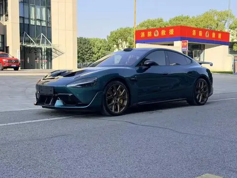 Xiaomi 小米SU7 Ultra 2025