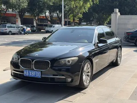 BMW 7 Series 2011