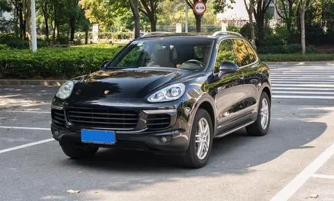 Porsche Cayenne 2016