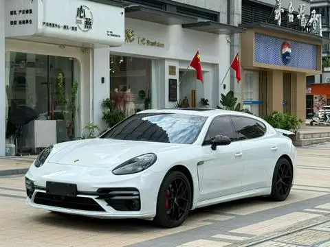 Porsche Panamera 2014