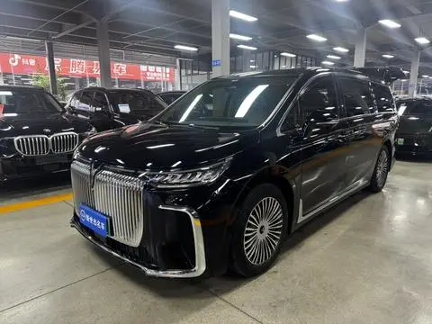 Voyah 梦想家 PHEV 2025