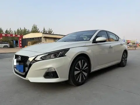 Nissan Teana 2021 — фото 1