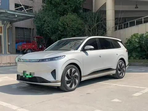 Dongfeng 008 2024