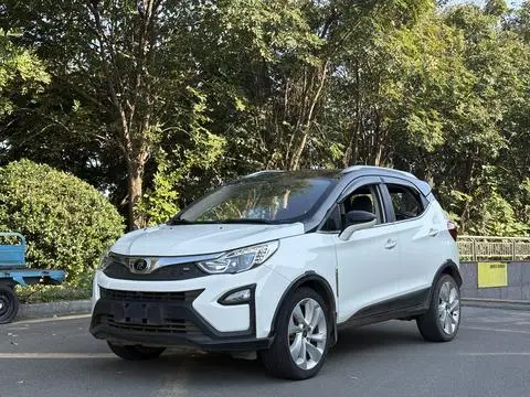 BYD 元 2016
