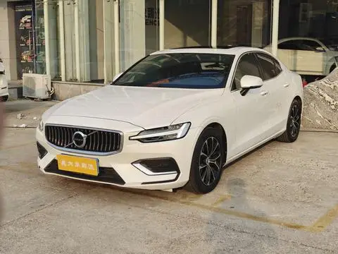 Volvo S60 2021