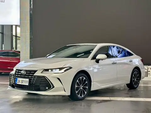 Toyota 亚洲龙 2022