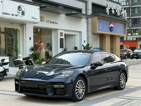 Porsche Panamera 2016