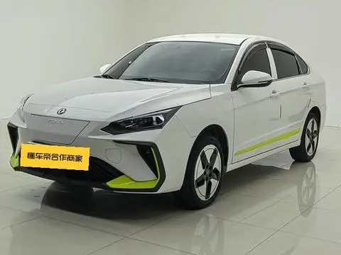 Dongfeng E70 2023