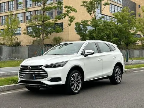 BYD Tang 2018 — фото 1