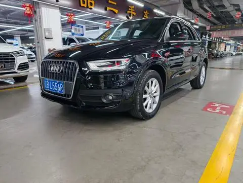 Audi Q3 2013 — фото 1