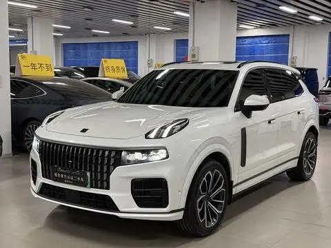 Lynk & Co 09 EM-P 2023