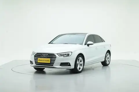 Audi A3 2020 — фото 1