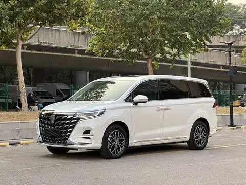 Roewe iMAX8 DMH 2024