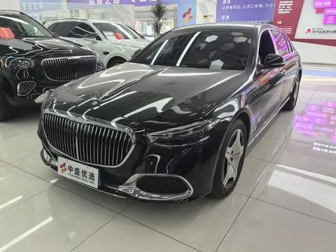 Mercedes-Benz 迈巴赫S-Class 2023