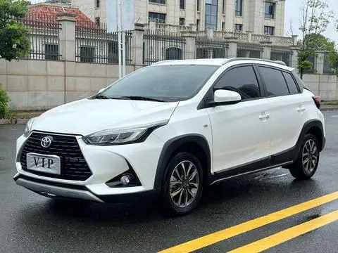 Toyota Yaris L Zhixuan 2022 — фото 1