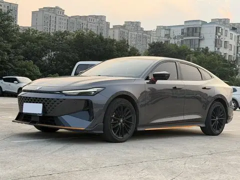 Changan UNI-V 2025