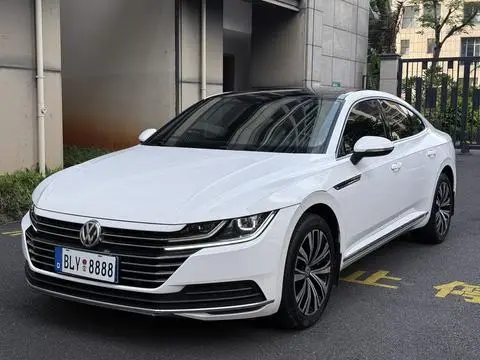 Volkswagen CC 2020 — фото 1