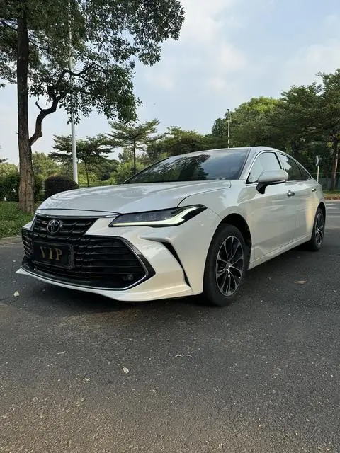 Toyota 亚洲龙 2023