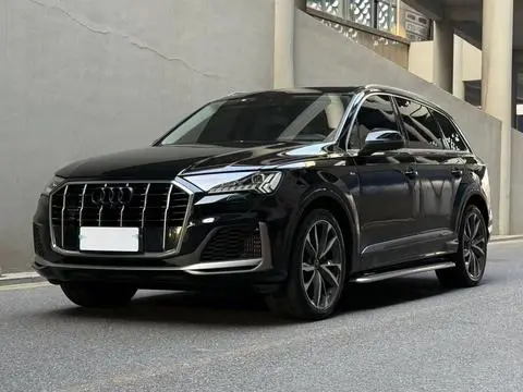 Audi Q7 2021
