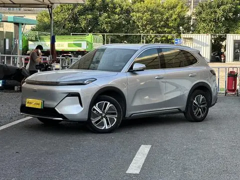 Geely 星舰7 EM-i 2025