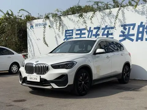 BMW X1 2021 — фото 1