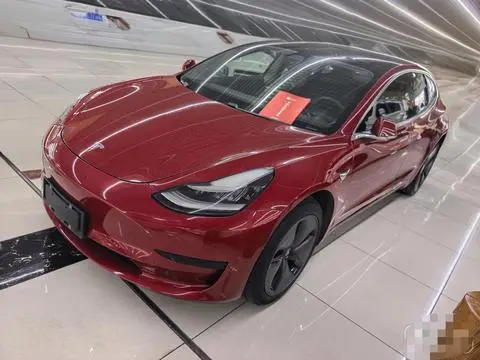Tesla Model 3 2020 — фото 1