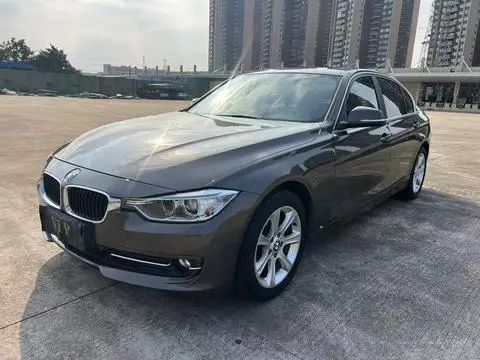 BMW 3 Series 2015 — фото 1