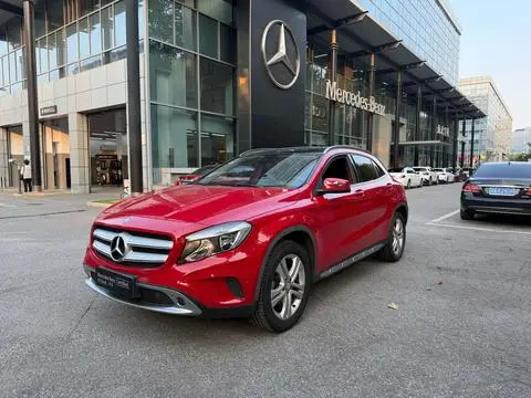 Mercedes-Benz GLA 2016